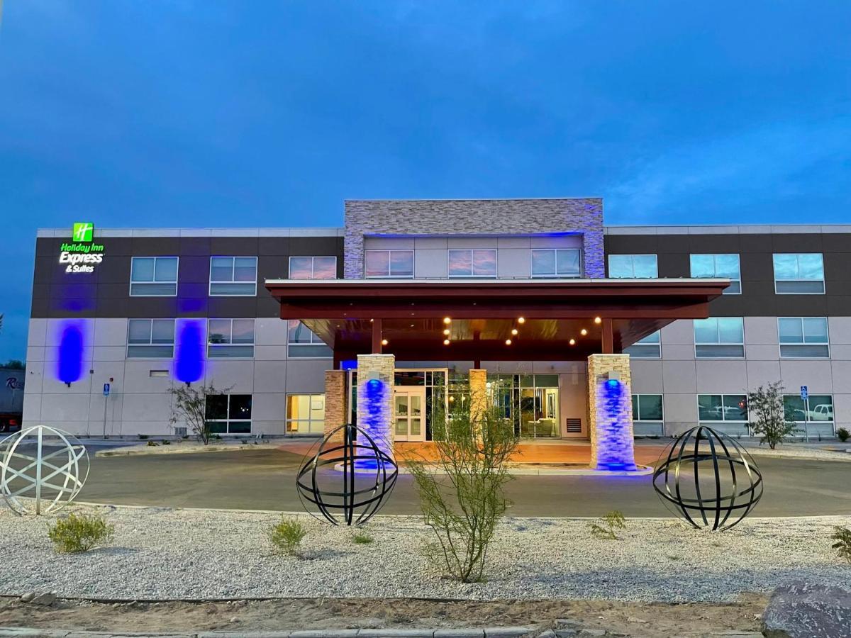 Holiday Inn Express & Suites Blythe By Ihg Экстерьер фото